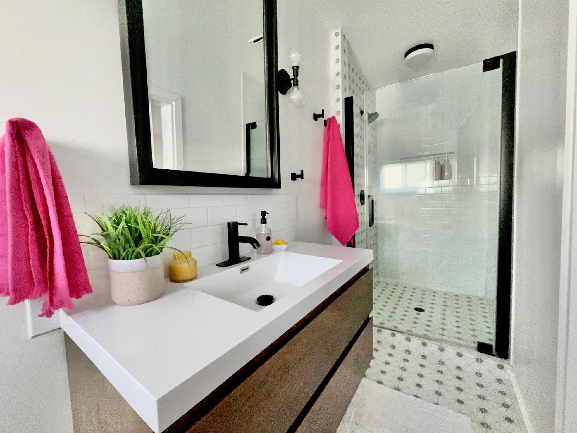Spotless Modern Home Close To Lax & Sofi Stadium 잉글우드 외부 사진